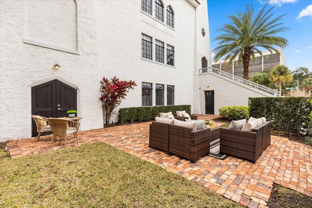 601 E Ridgewood Street Orlando FL 32803