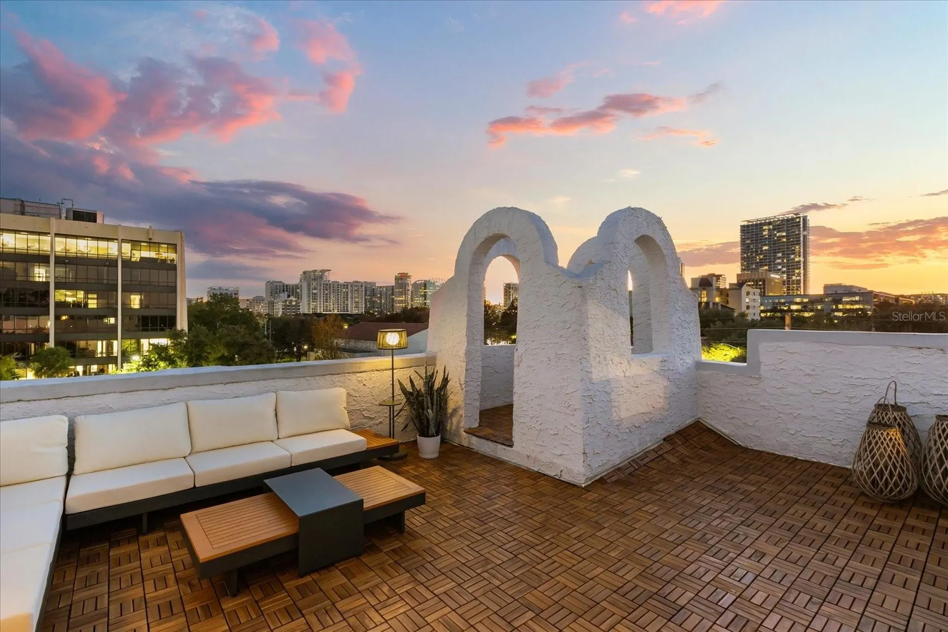 601 E Ridgewood Street Orlando FL 32803