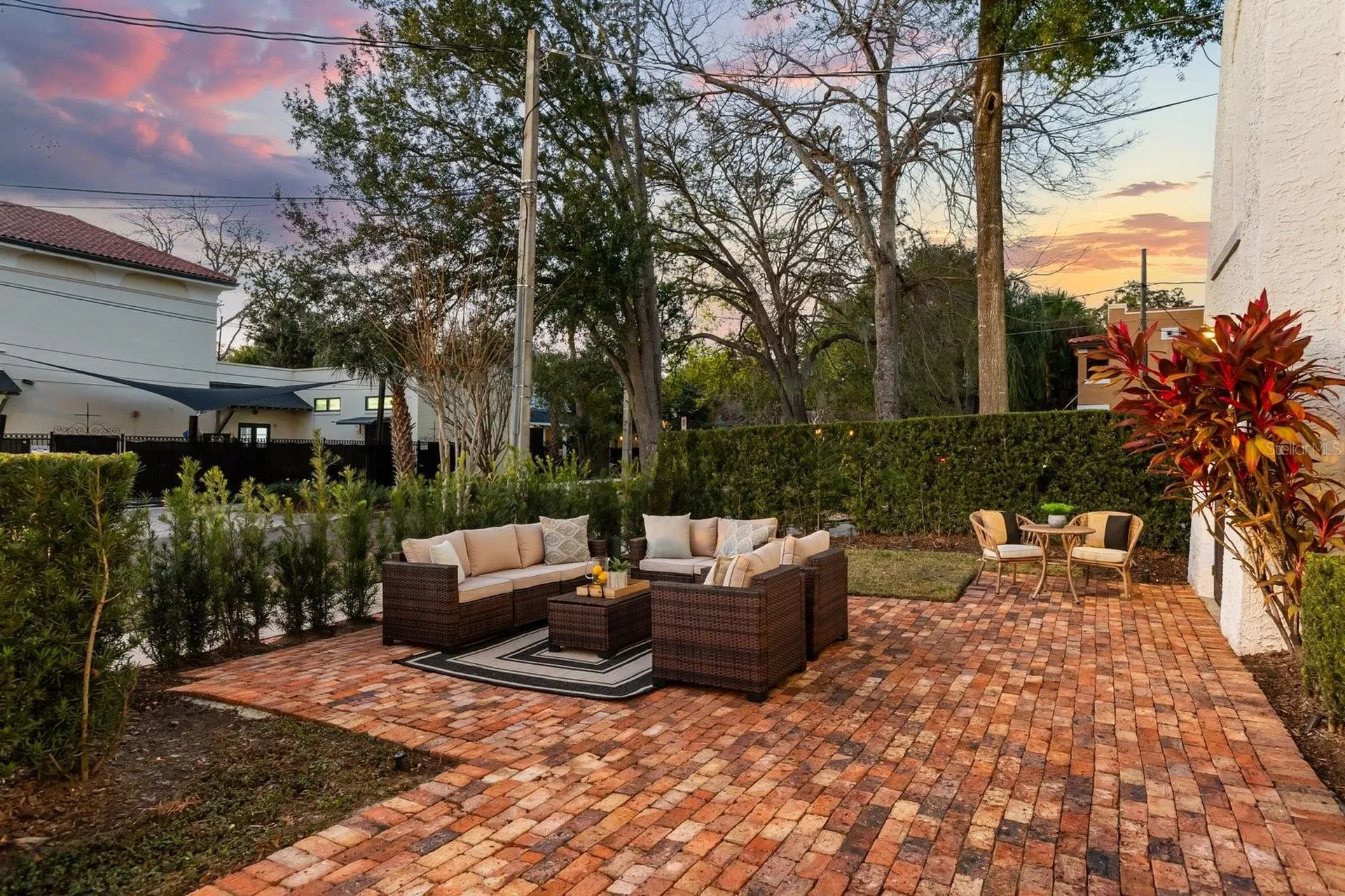 601 E Ridgewood Street Orlando FL 32803
