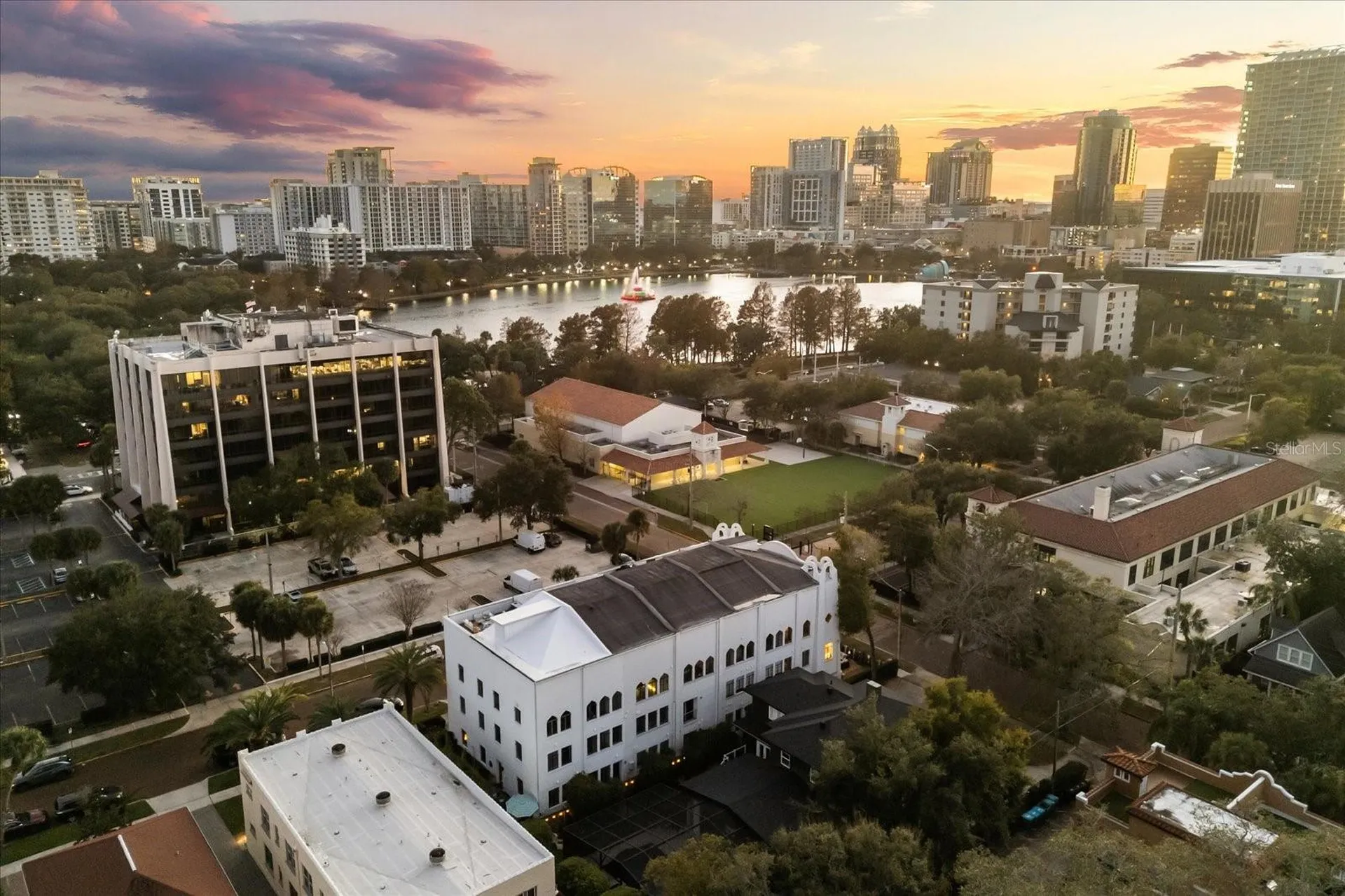 601 E Ridgewood Street Orlando FL 32803