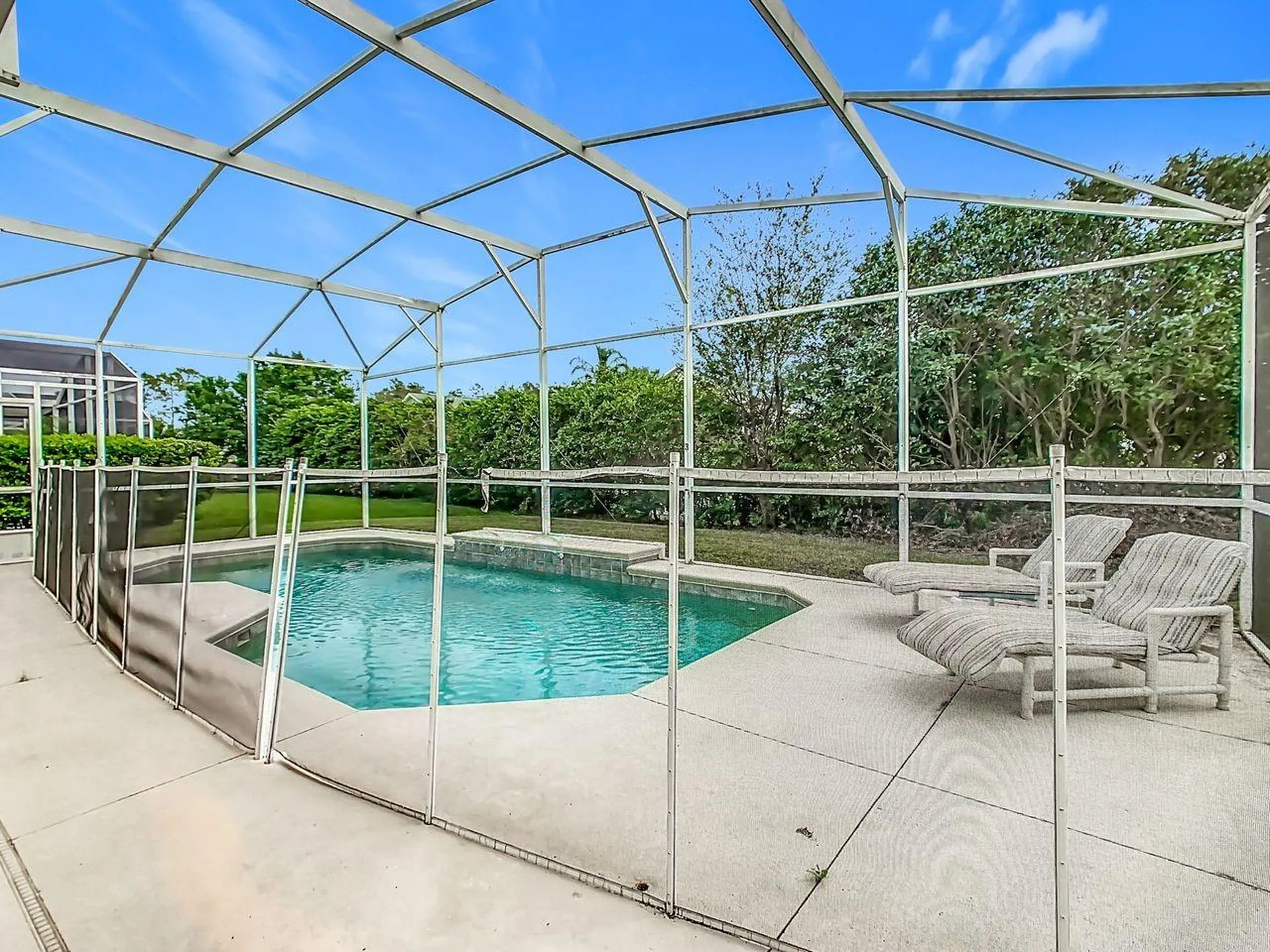349 Oxford Drive Davenport FL 33897