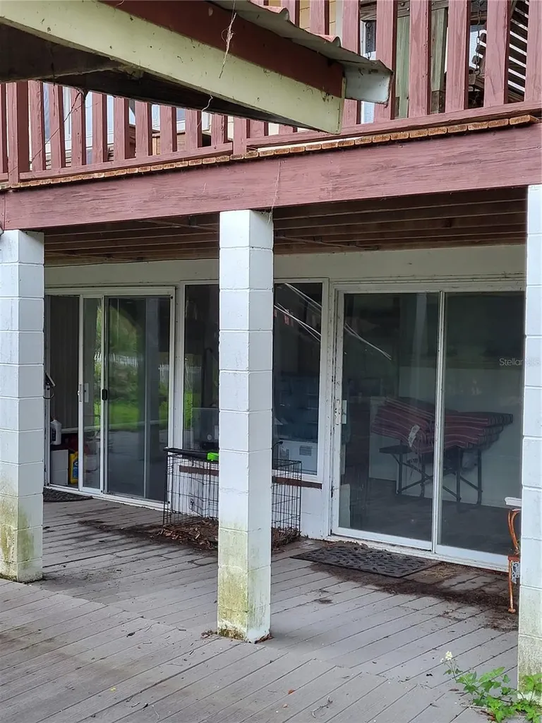 2377 NW 34th Place Lake Panasoffkee FL 33538