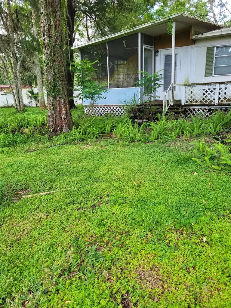 2377 NW 34th Place Lake Panasoffkee FL 33538
