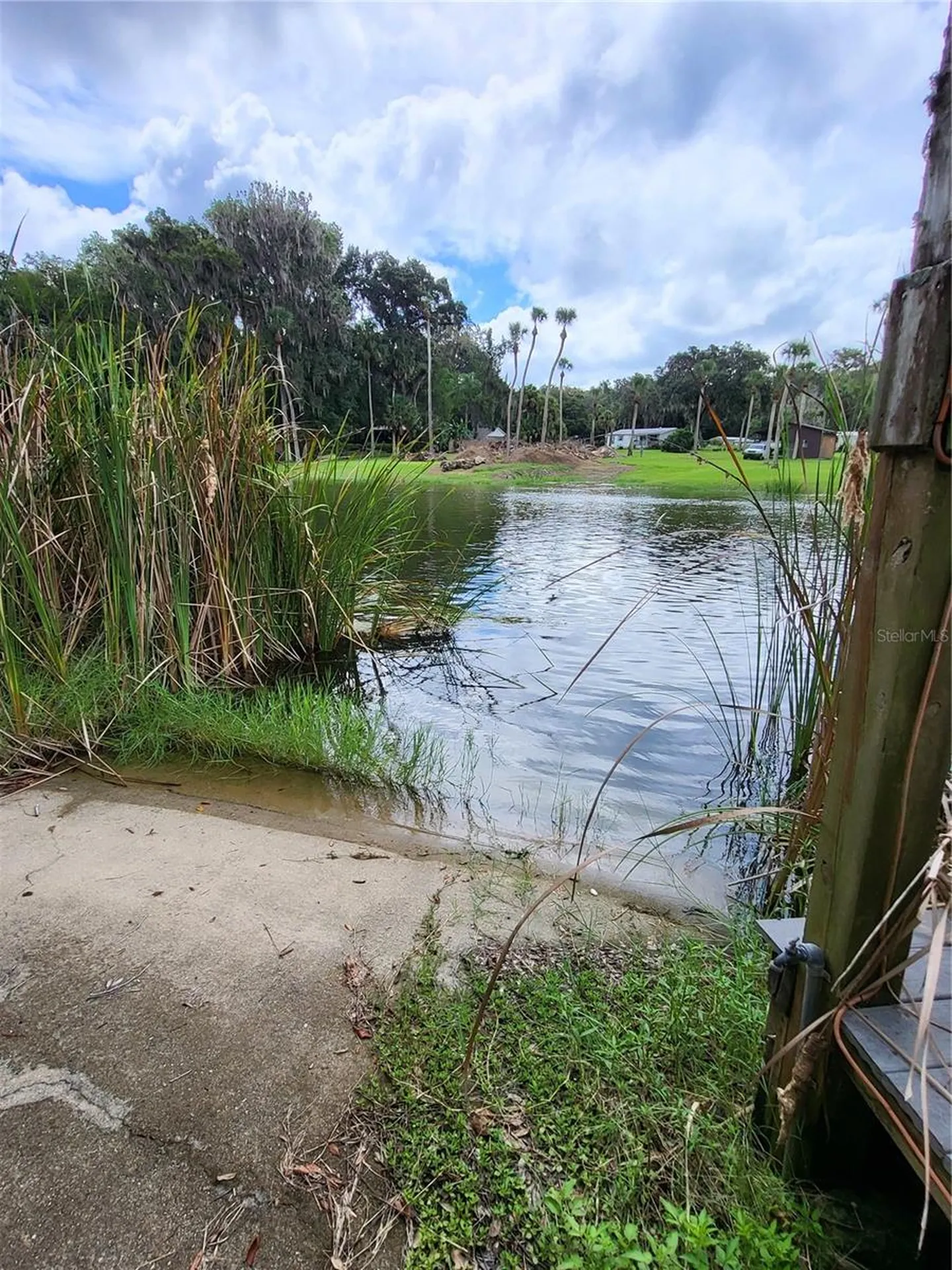 2377 NW 34th Place Lake Panasoffkee FL 33538