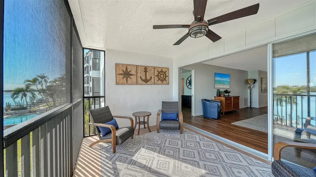 8977 Midnight Pass Road Sarasota FL 34242