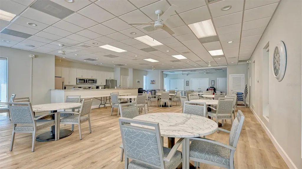8977 Midnight Pass Road Sarasota FL 34242
