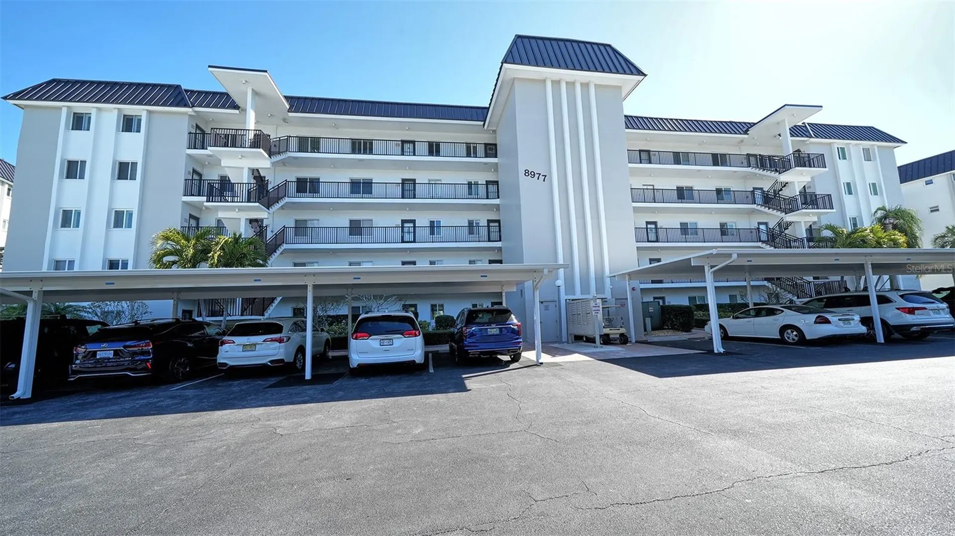 8977 Midnight Pass Road Sarasota FL 34242