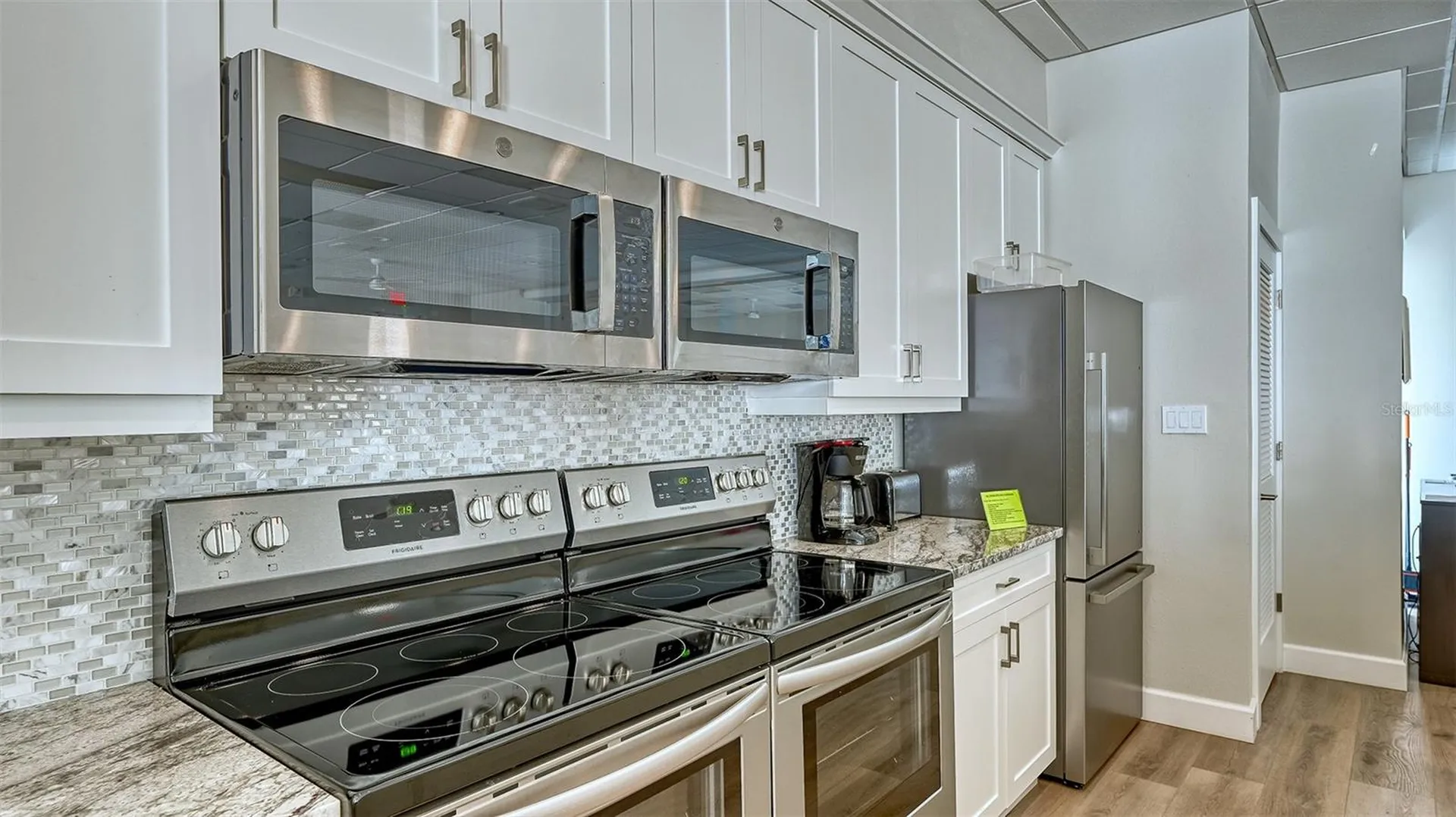8977 Midnight Pass Road Sarasota FL 34242