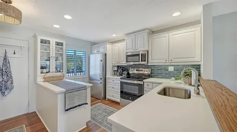 8977 Midnight Pass Road Sarasota FL 34242