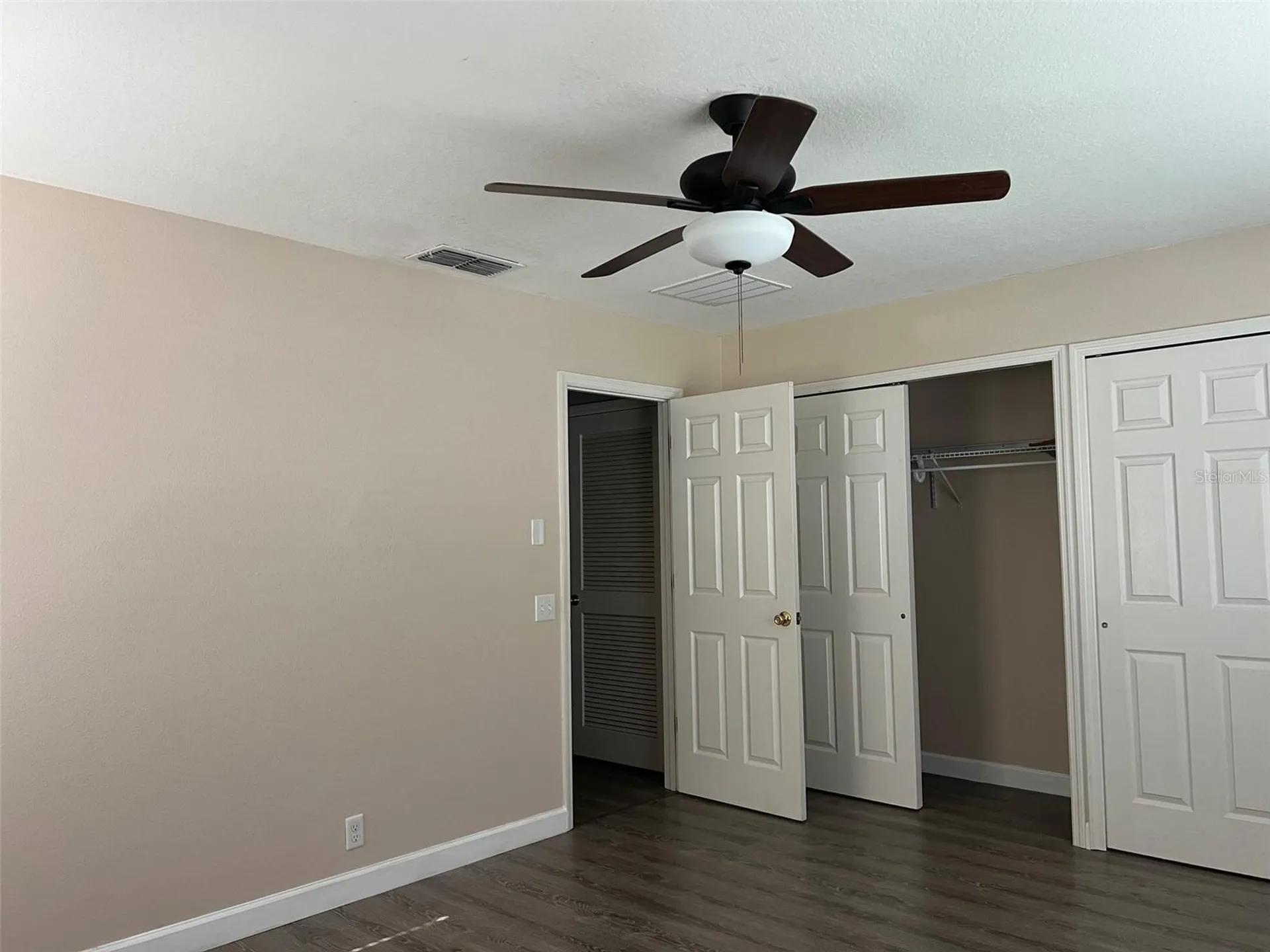 2031 Searay Shore Drive Clearwater FL 33763