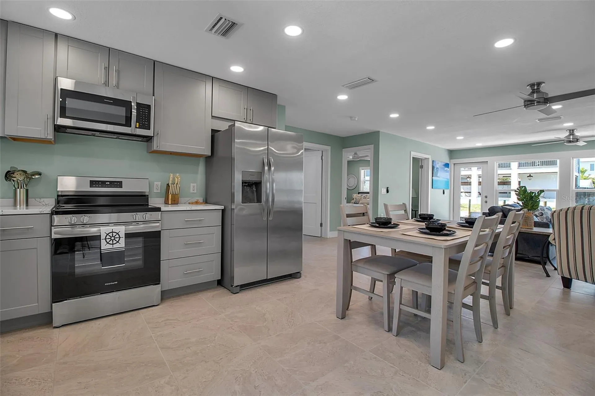 713 Saint Judes Drive S Longboat Key FL 34228