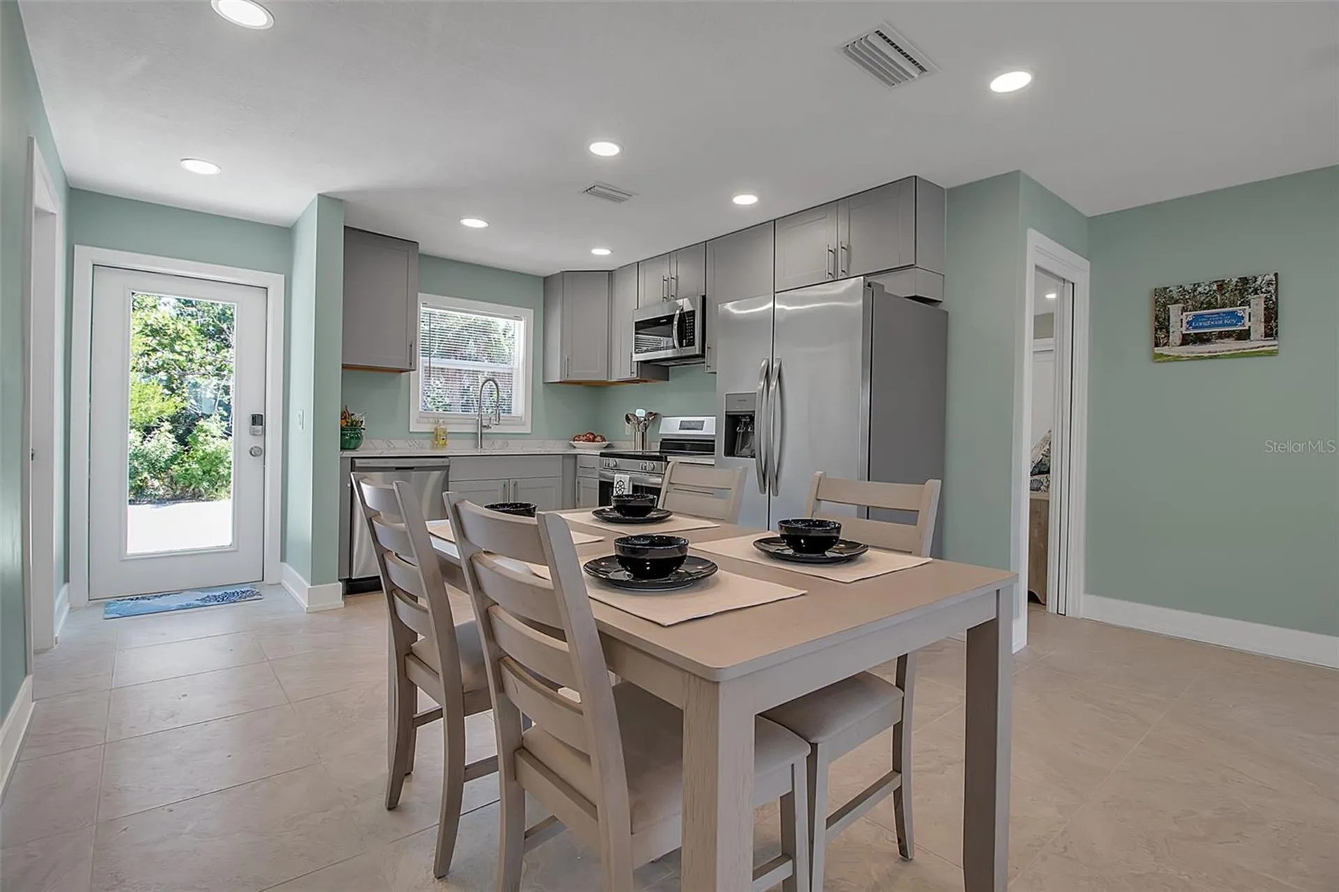713 Saint Judes Drive S Longboat Key FL 34228