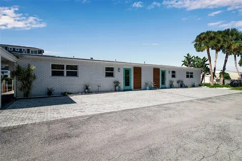 713 Saint Judes Drive S Longboat Key FL 34228