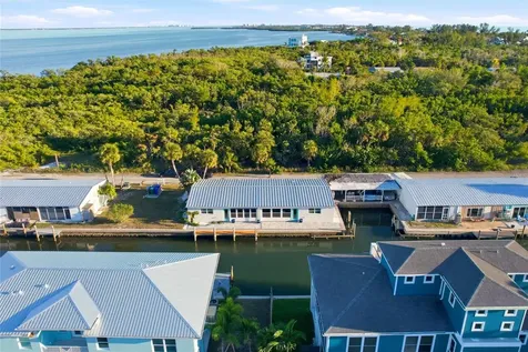 713 Saint Judes Drive S Longboat Key FL 34228