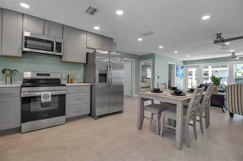 713 Saint Judes Drive S Longboat Key FL 34228