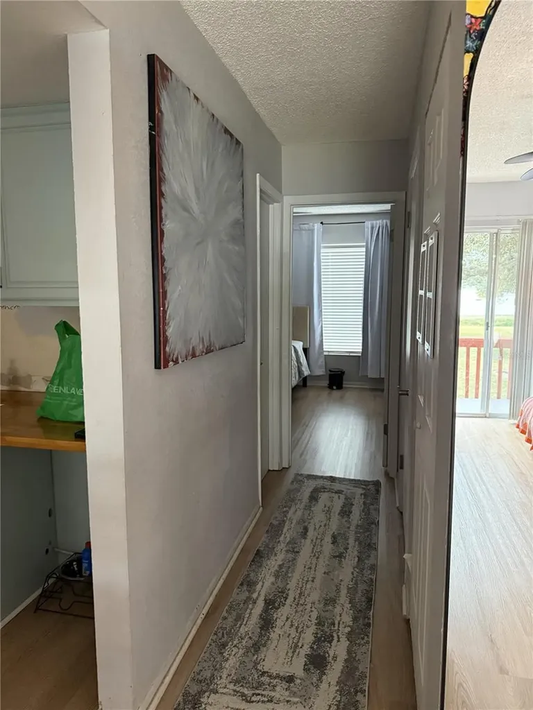 1290 83rd Avenue N St Petersburg FL 33702