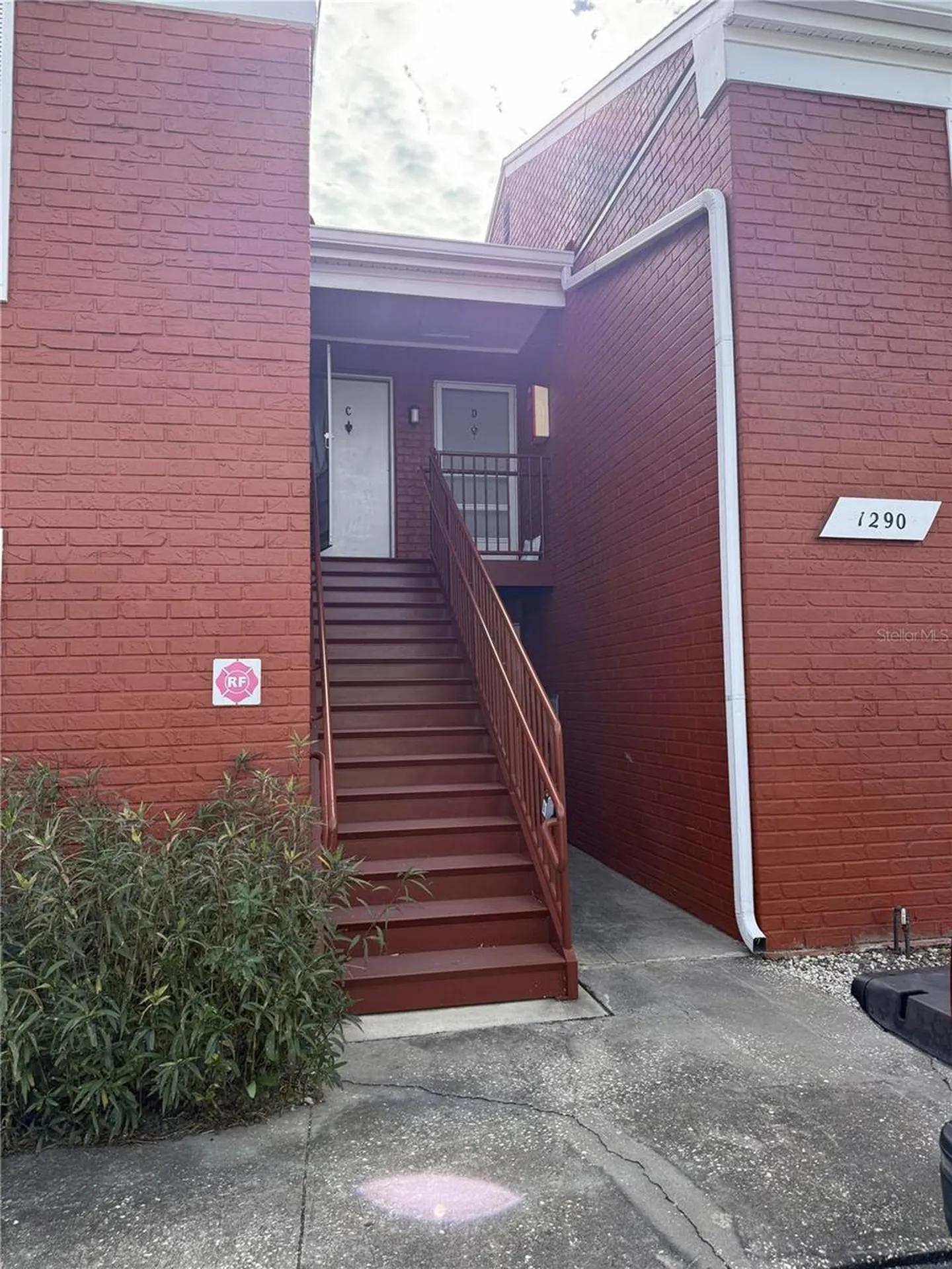 1290 83rd Avenue N St Petersburg FL 33702