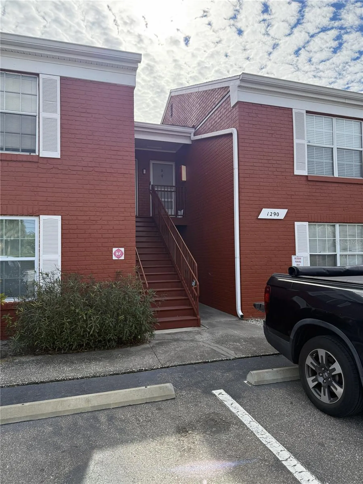1290 83rd Avenue N St Petersburg FL 33702