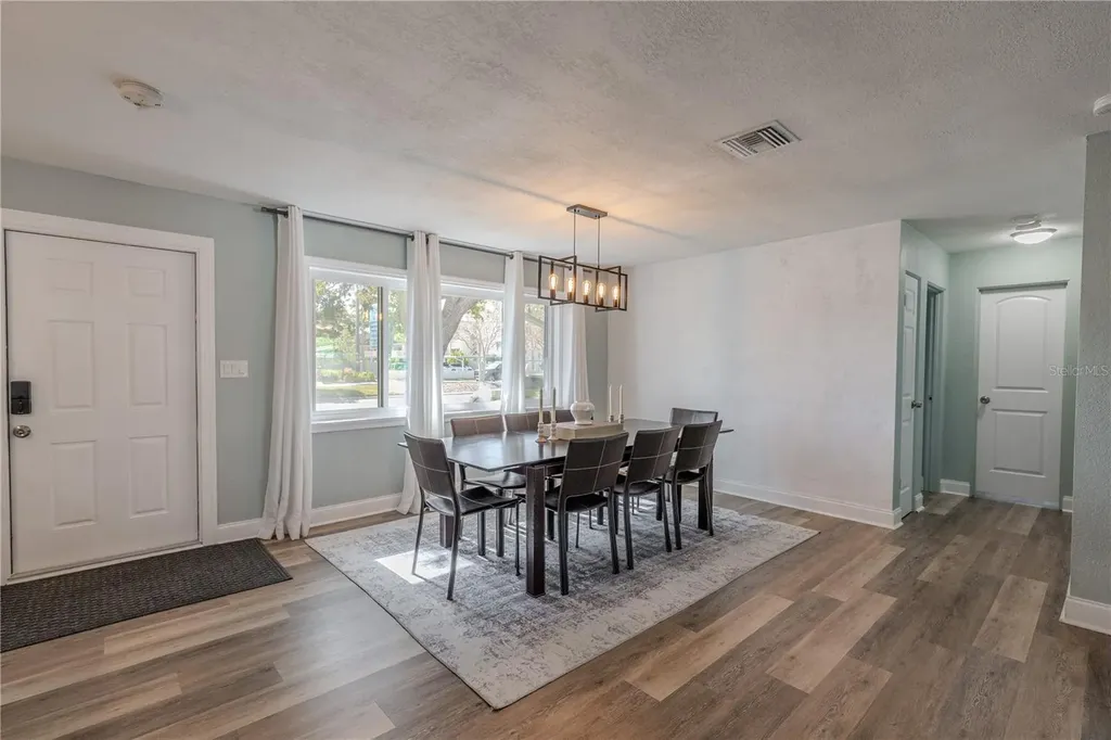 11615 Park Boulevard Seminole FL 33772