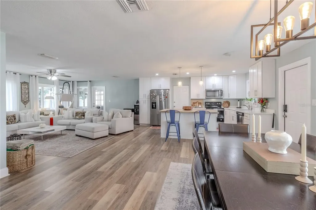 11615 Park Boulevard Seminole FL 33772