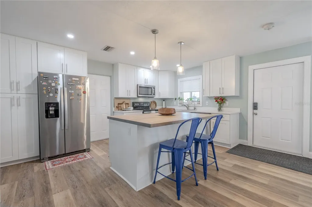 11615 Park Boulevard Seminole FL 33772