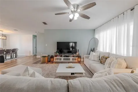 11615 Park Boulevard Seminole FL 33772