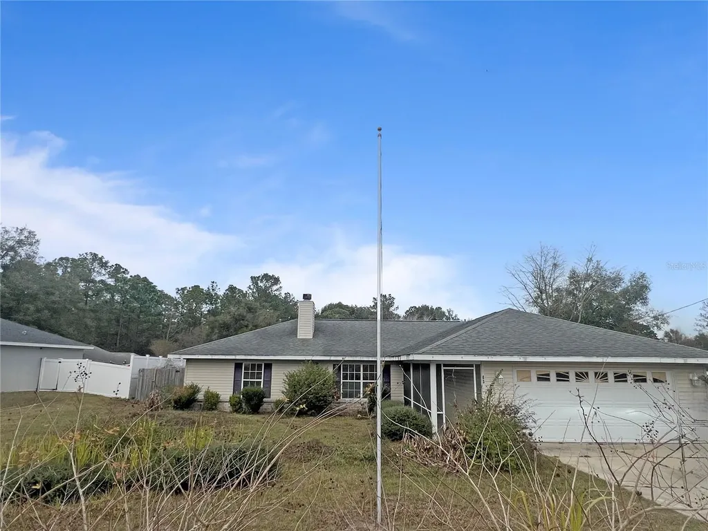 63 Pecan Pass Ocala FL 34472