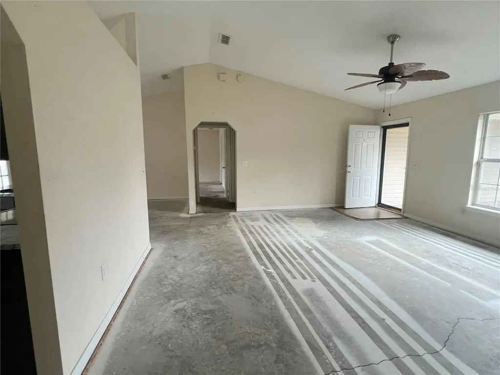 63 Pecan Pass Ocala FL 34472
