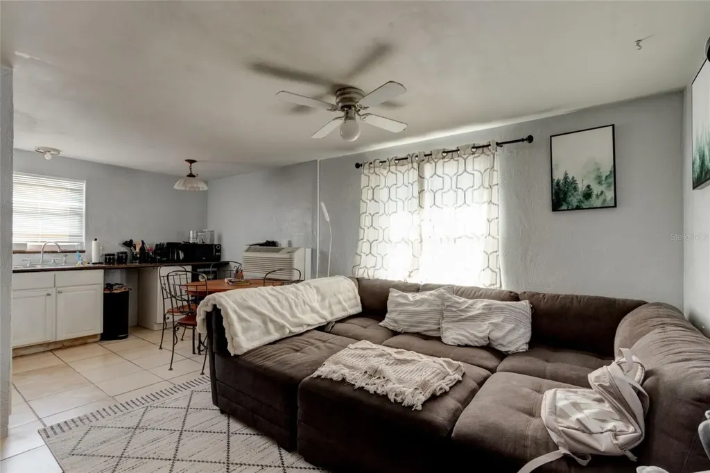 533 Eastwood Lane Daytona Beach FL 32118