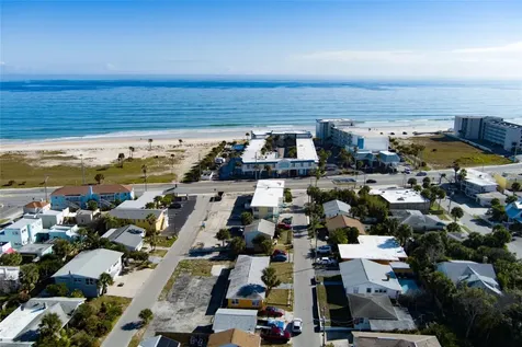 533 Eastwood Lane Daytona Beach FL 32118