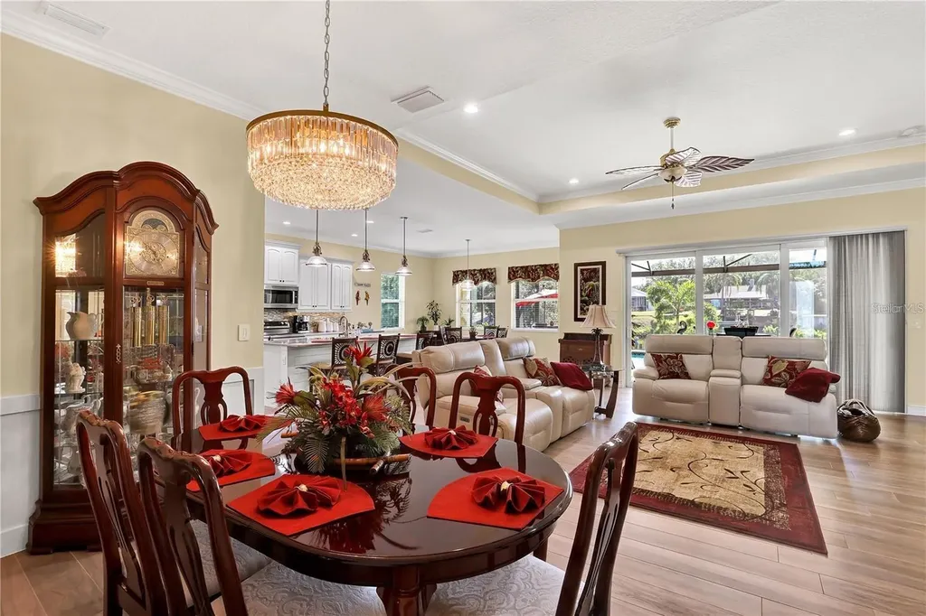 5497 56th Court E Bradenton FL 34203