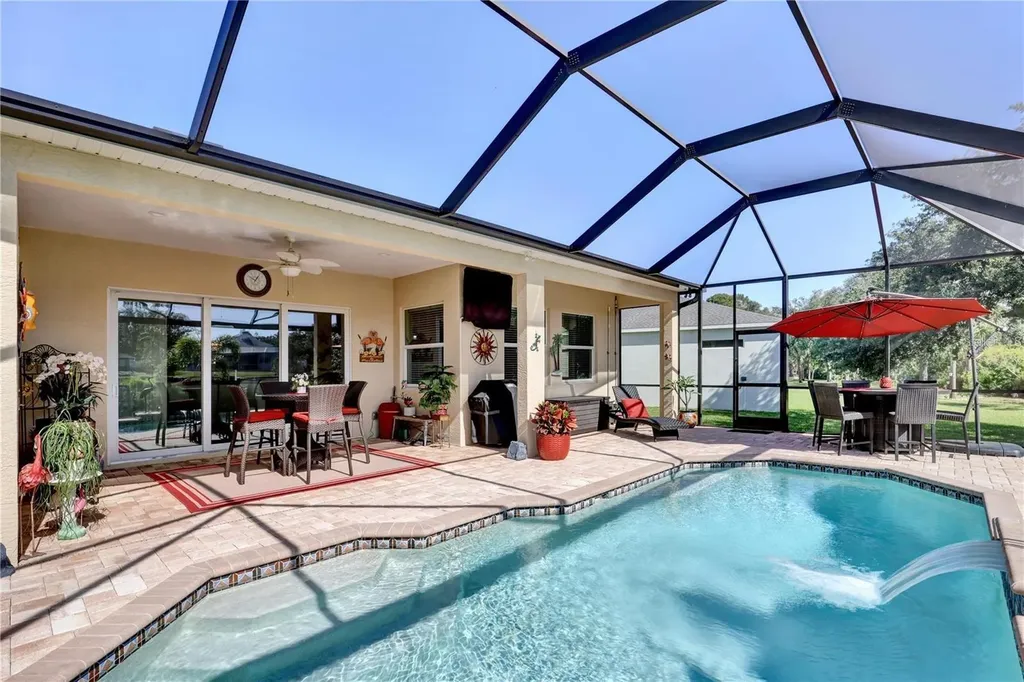 5497 56th Court E Bradenton FL 34203