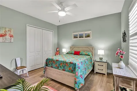5497 56th Court E Bradenton FL 34203