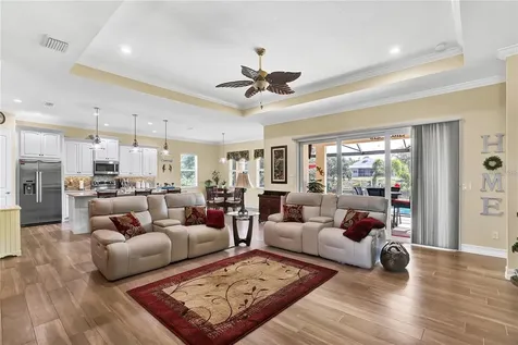 5497 56th Court E Bradenton FL 34203