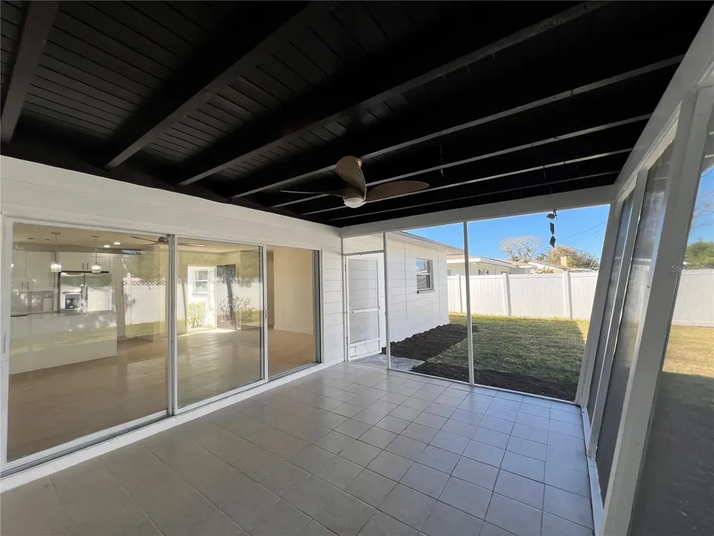 2502 Tropical Shores Drive SE St Petersburg FL 33705
