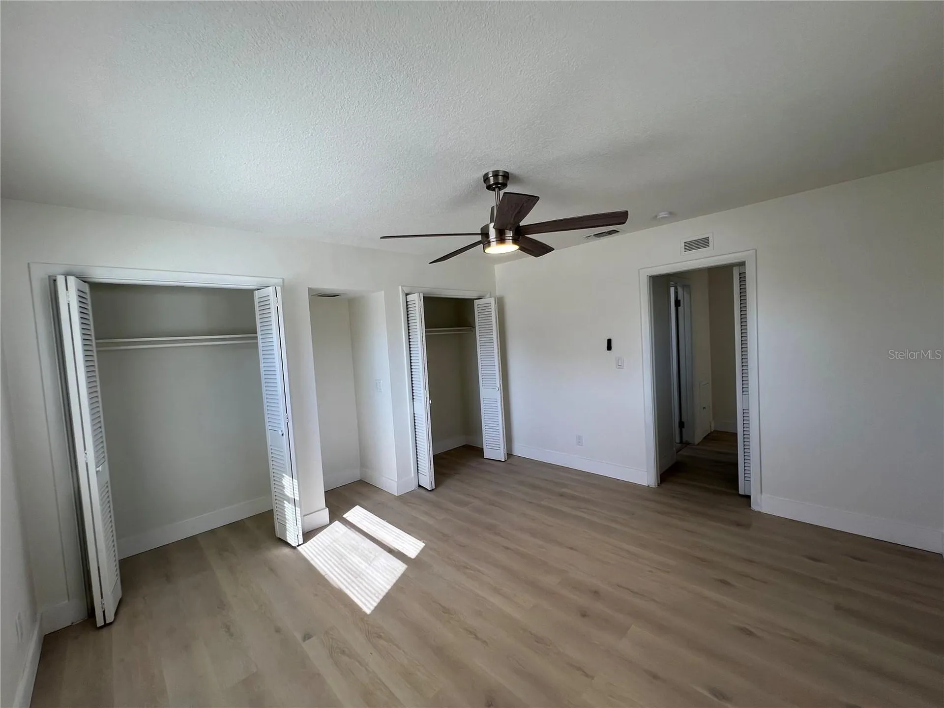 2502 Tropical Shores Drive SE St Petersburg FL 33705