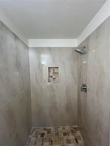 2502 Tropical Shores Drive SE St Petersburg FL 33705