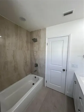 2502 Tropical Shores Drive SE St Petersburg FL 33705
