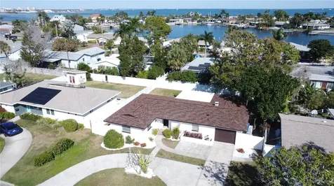 2502 Tropical Shores Drive SE St Petersburg FL 33705