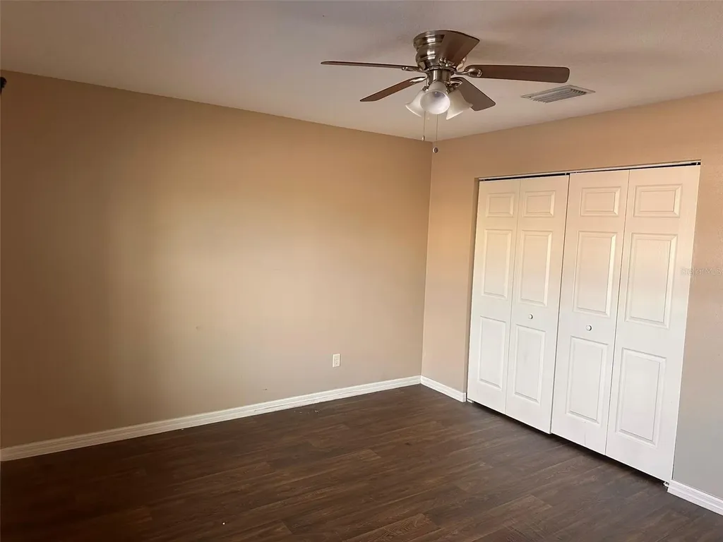 4036 11th Street E Bradenton FL 34208