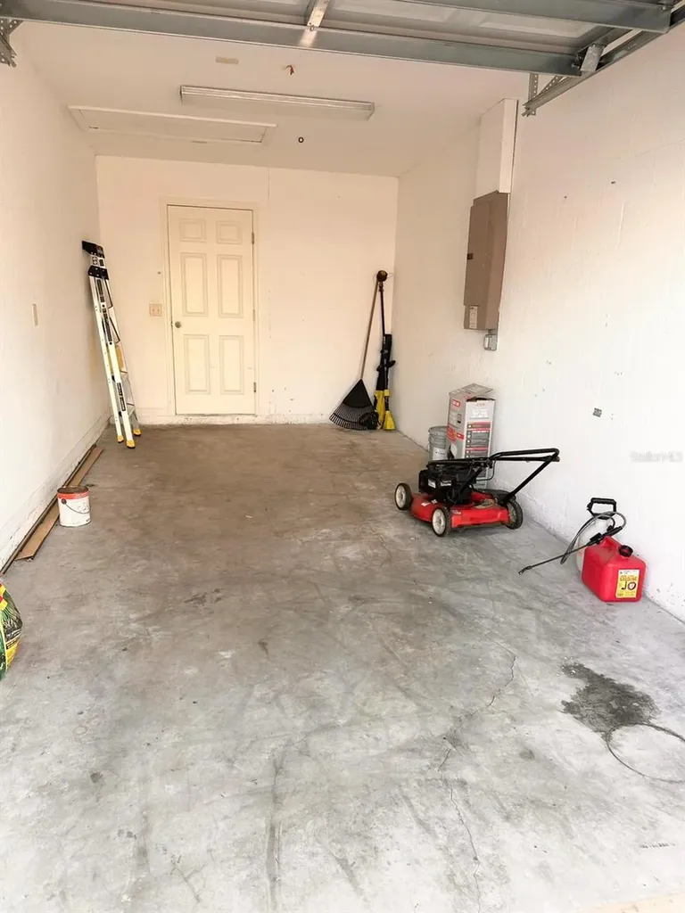 4036 11th Street E Bradenton FL 34208