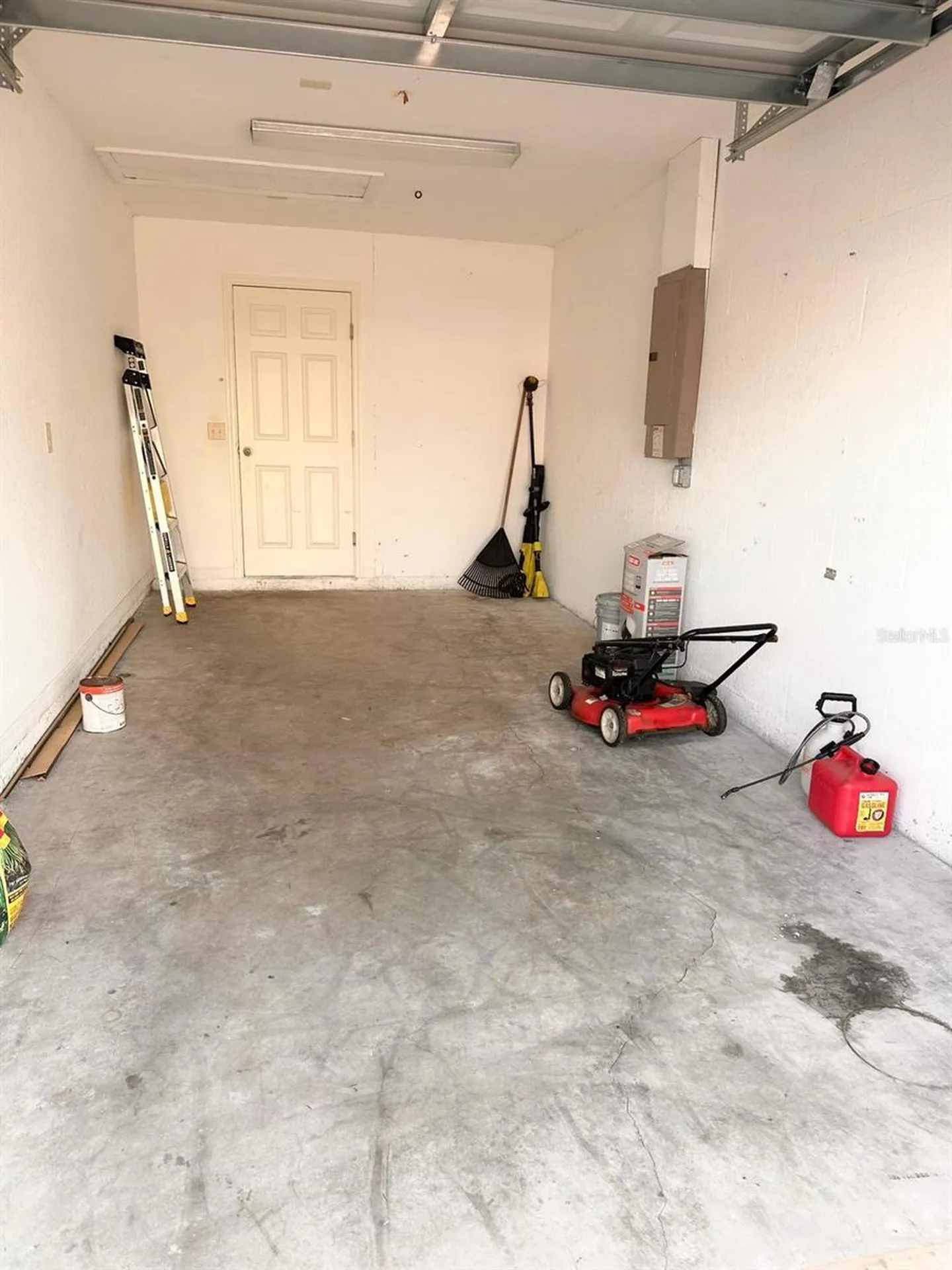 4036 11th Street E Bradenton FL 34208