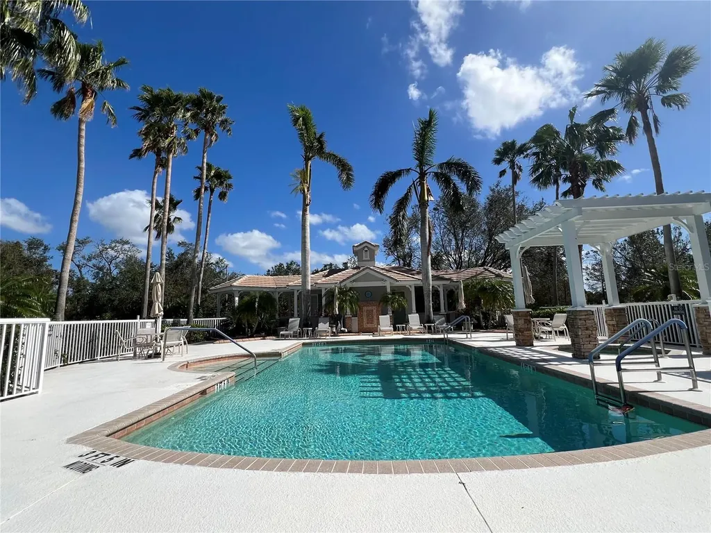 7011 Woodmore Terrace Lakewood Ranch FL 34202