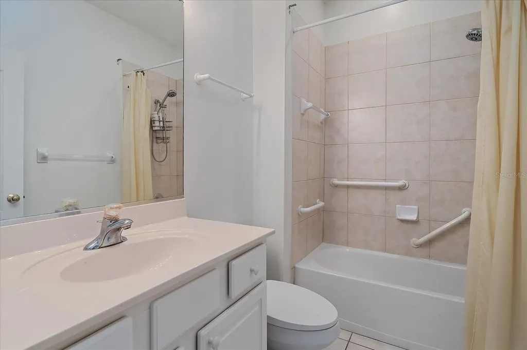 7011 Woodmore Terrace Lakewood Ranch FL 34202