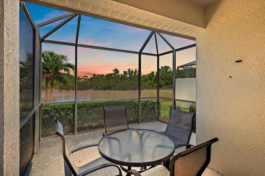 7011 Woodmore Terrace Lakewood Ranch FL 34202