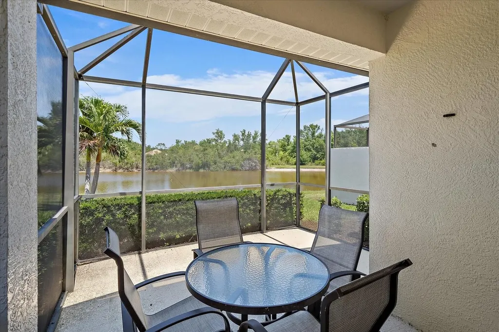 7011 Woodmore Terrace Lakewood Ranch FL 34202