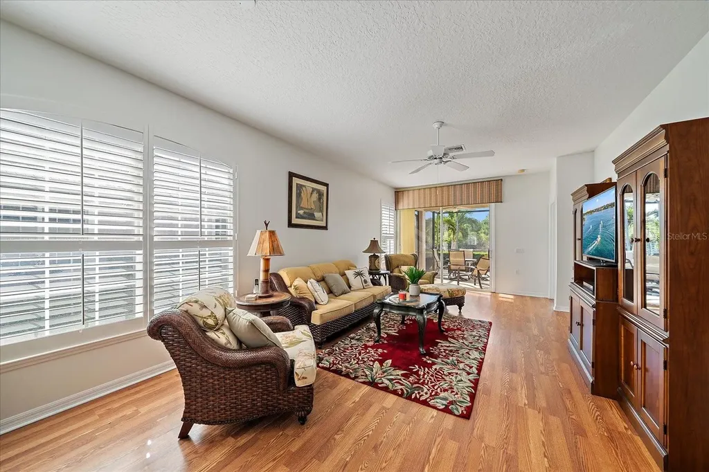7011 Woodmore Terrace Lakewood Ranch FL 34202