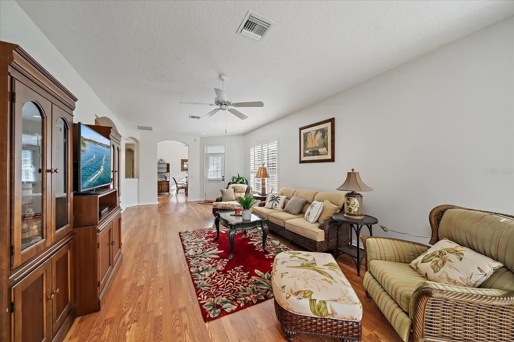 7011 Woodmore Terrace Lakewood Ranch FL 34202