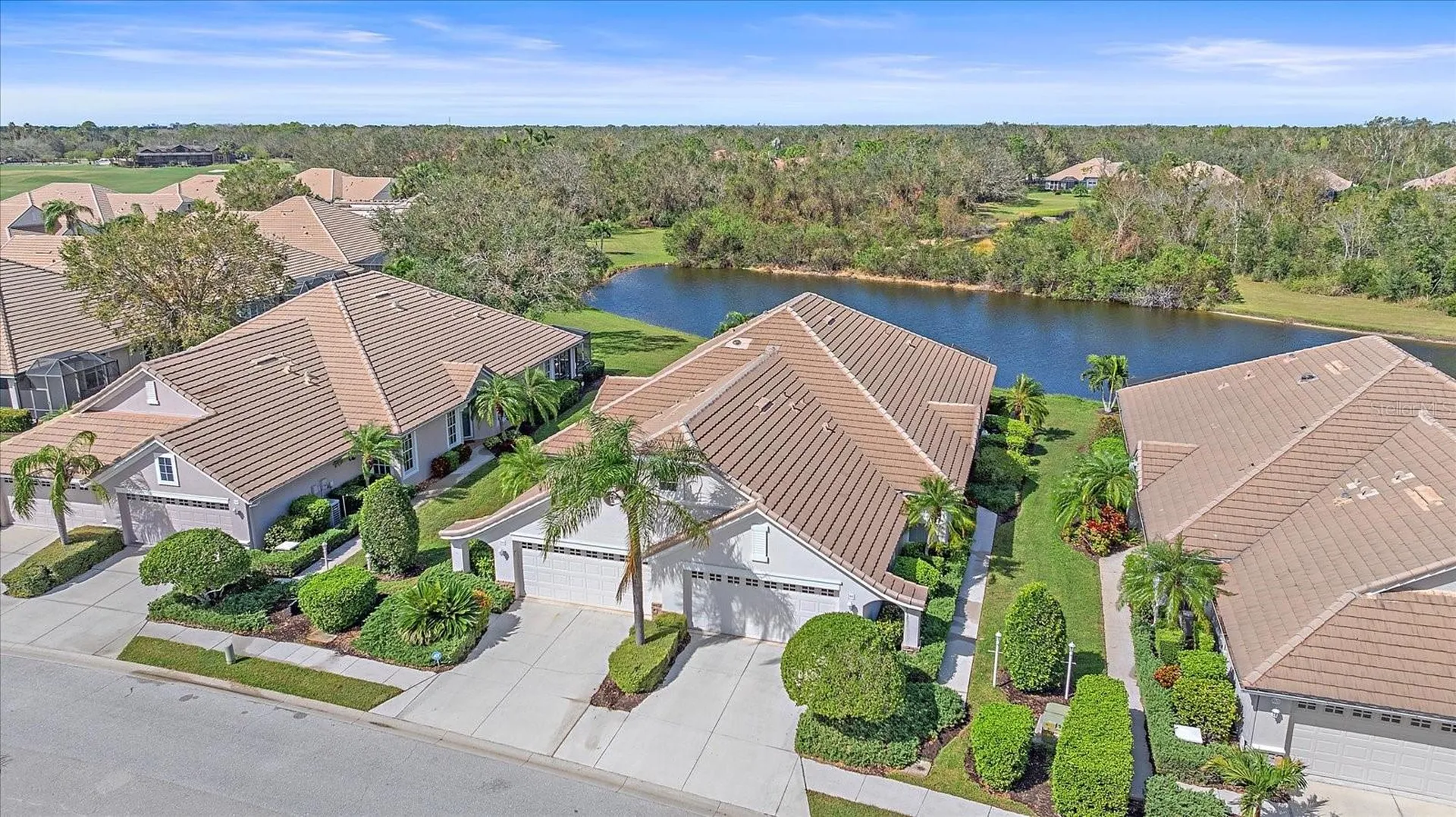 7011 Woodmore Terrace Lakewood Ranch FL 34202