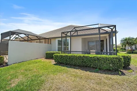 7011 Woodmore Terrace Lakewood Ranch FL 34202